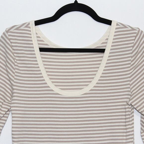 AG Jeans Diana Short Sleeve Top Whitewash Beige Size XL - Picture 6 of 7